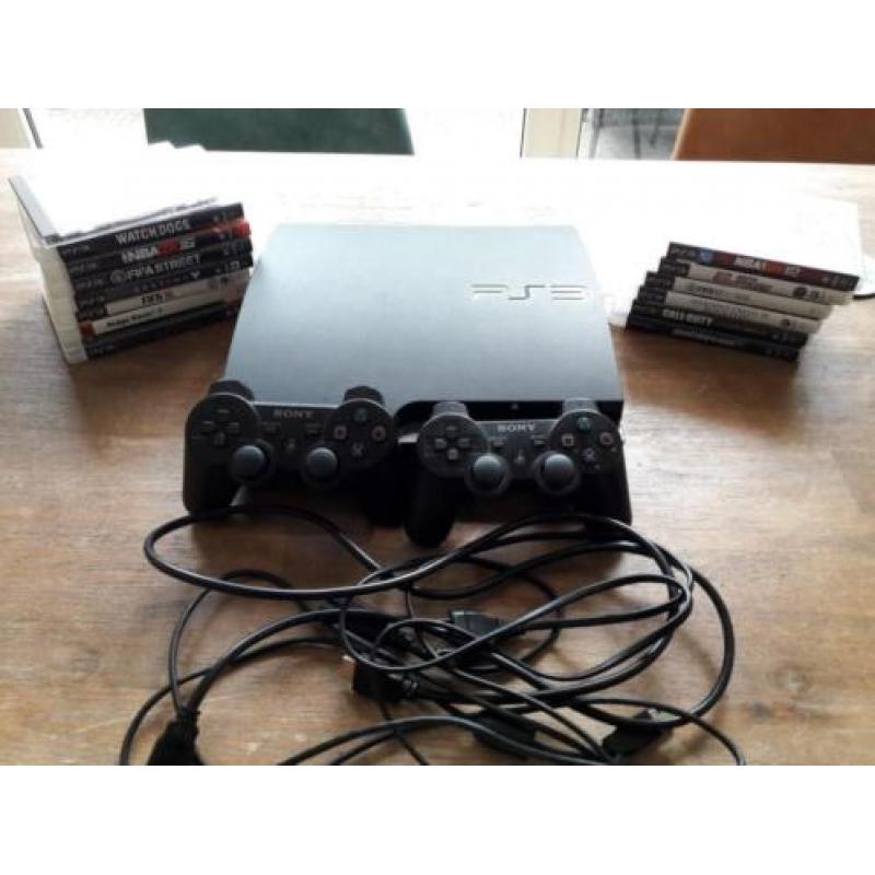 Ps3 + 2 controllers + 16 spellen