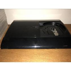 Playstation 3 Superslim 12GB + Controller, 17 Games & Kabels