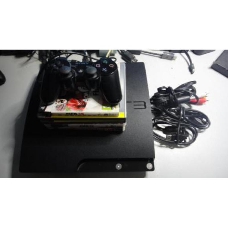 (65) Playstation 3 Slim 40gb compleet met games Te koop een