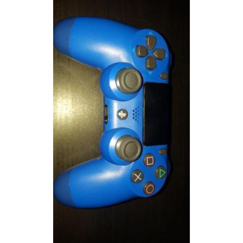 Playstation 4 + Gaming Monitor ZGAN!