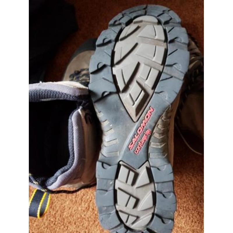 Wandelschoenen v Salomon maat 40.5