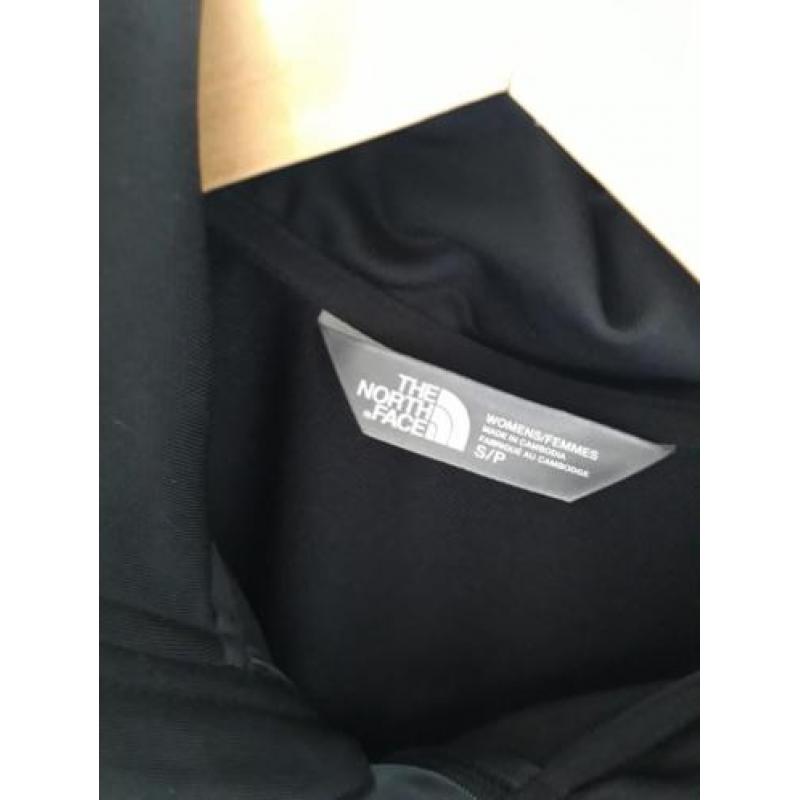 Gloednieuw North Face Hikesteller vest in maat S!