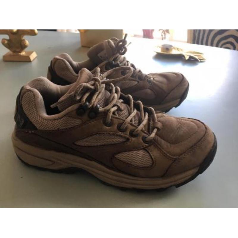 New Balance wandelschoenen dames maat 38 hiking wandelen