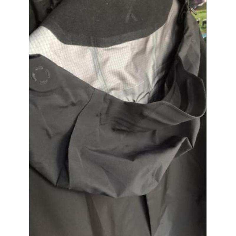 Berghause extrem gore tex jas maat L