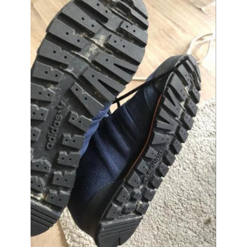 Adidas blauvelt bergschoen 42
